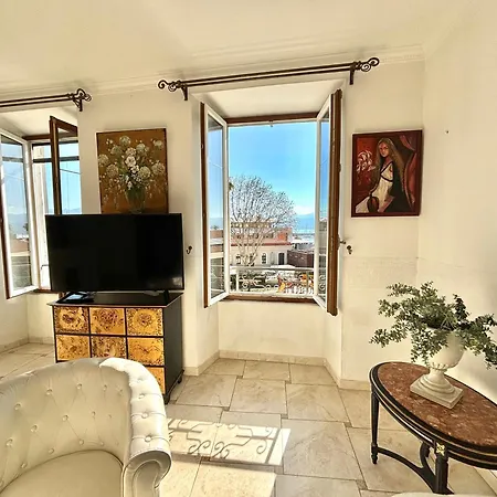 2 Pieces Roi Jerome Ajaccio Apartment